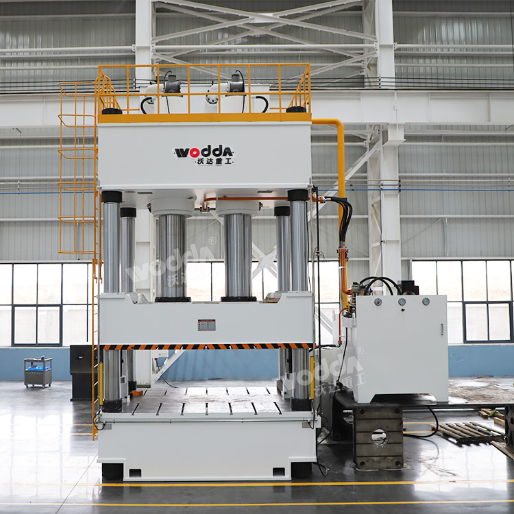 復合材料熱壓成型機.jpg